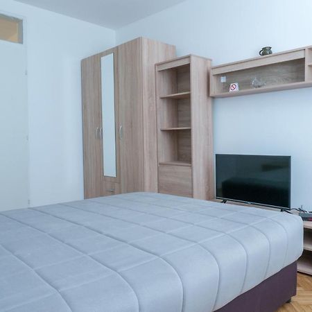 Gerardus Apartmani Vrsac Exterior foto