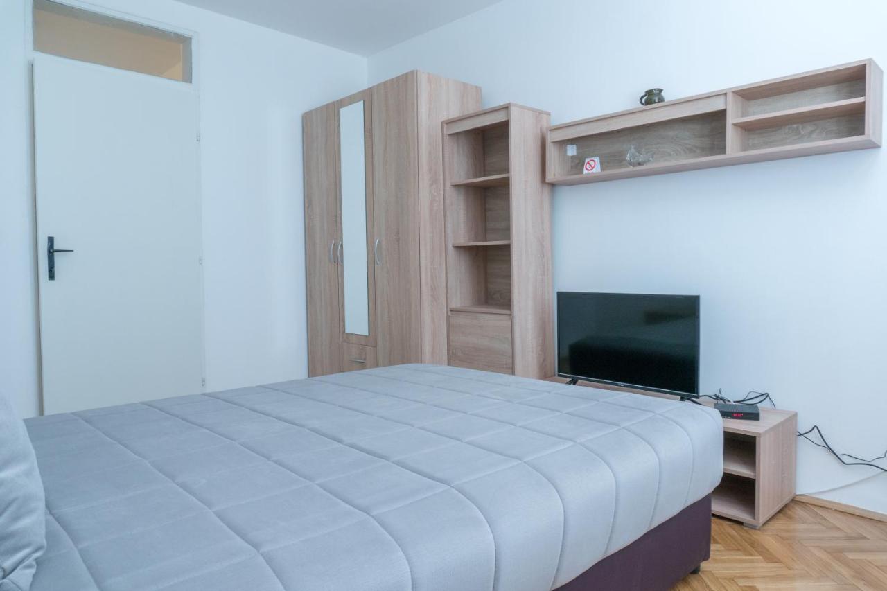 Gerardus Apartmani Vrsac Exterior foto